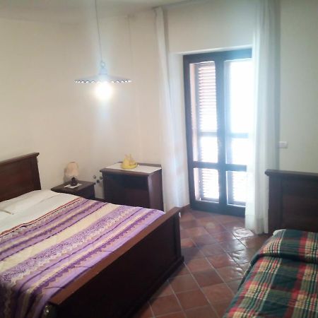 La Grancia Country House Hostal Treia Exterior foto